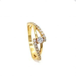 Anillo oro 18k y circones