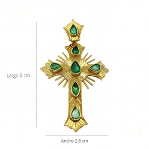 Dije oro 18k y esmeraldas